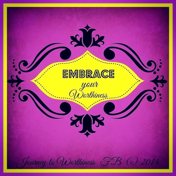 Meet your Posher, Victoria💗 - Picture 6 of 7